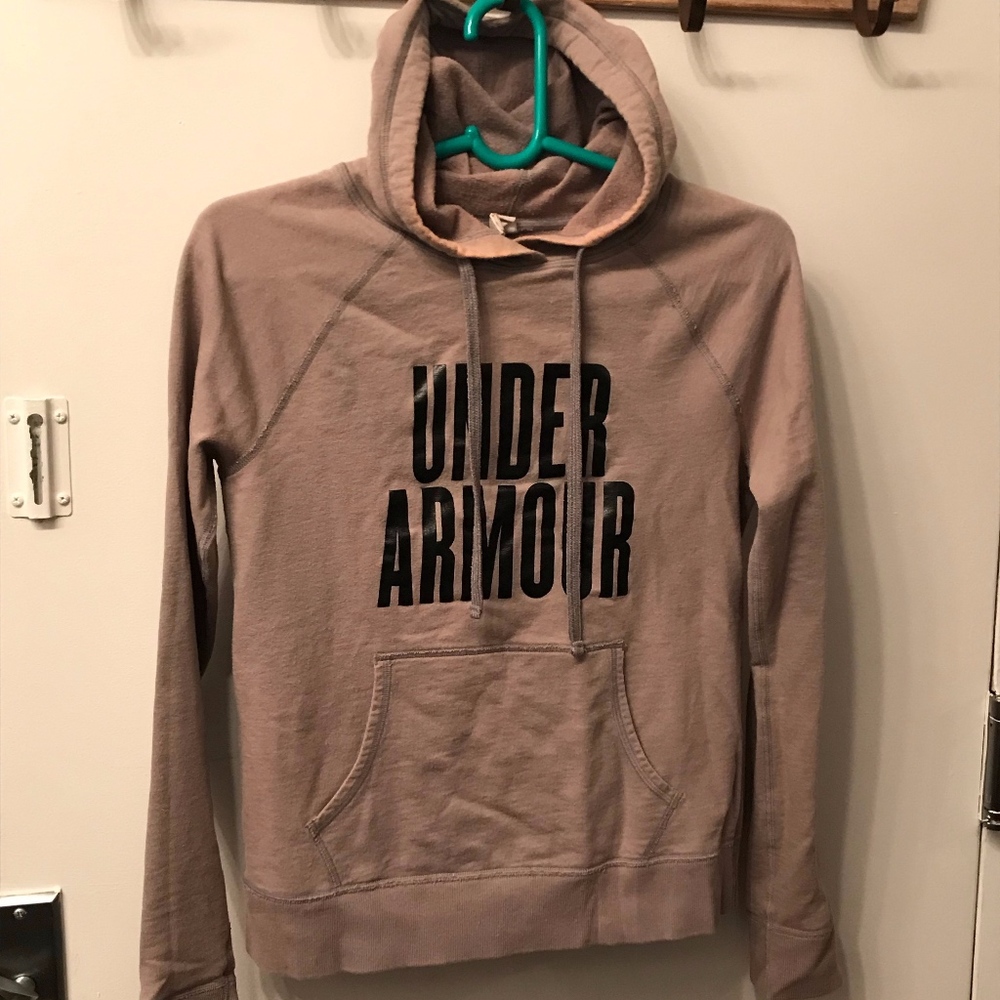 Under Armour Sweatshirt